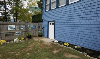 116 Pond St, Newton, NH 03858