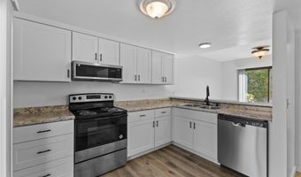 140 E El Norte 59, Escondido, CA 92026
