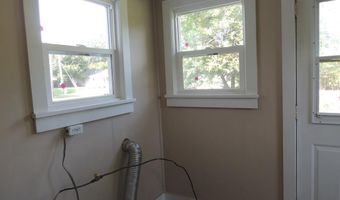 401 S Third St, Altamont, IL 62411