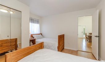 1011 Williamsburg Cir, Warwick, RI 02886