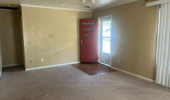 63 S 2nd St, Allen, KY 41601