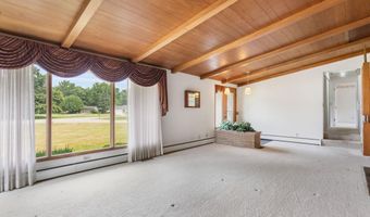 5776 Country View Dr, Allendale, MI 49401