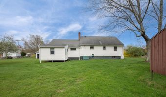 26 Barnum Rd, Danbury, CT 06811