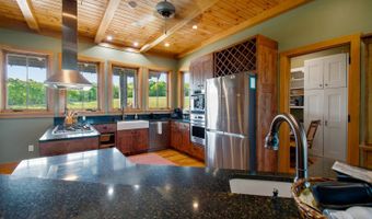 342 Eagle Point Dr, Albany, KY 42602
