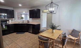 907 SW River Rock St, Bentonville, AR 72712