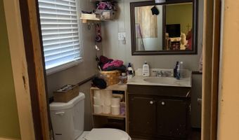 106 E 14th St, Abernathy, TX 79311
