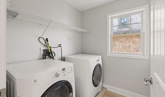 525 East Ave, Bay Head, NJ 08742