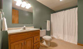 1703 S 2Nd St, Beatrice, NE 68310