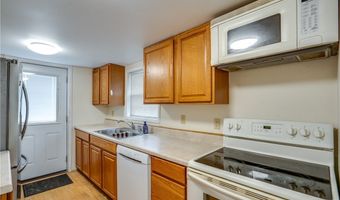 1314 Bank St, Atwater, OH 44201