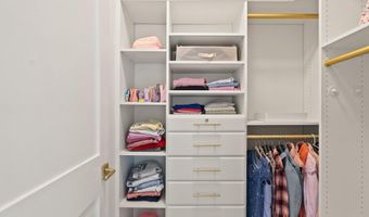 6213 DAHLONEGA Rd, Bethesda, MD 20816