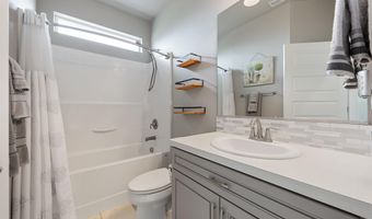20702 E Berry Dr, Benton City, WA 99320