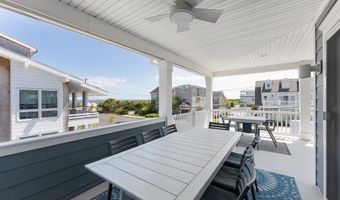 25 W 32nd St, Avalon, NJ 08202