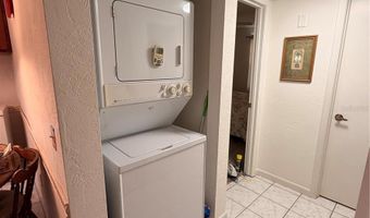 1640 JUNO Trl 205B, Astor, FL 32102