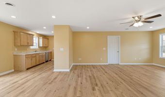 15 Carrington Ln, Albertville, AL 35950