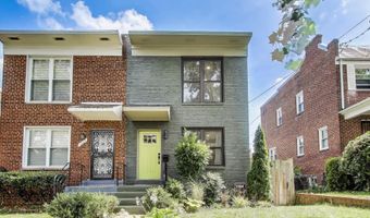 1225 EMERSON St NE, Washington, DC 20017