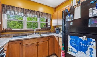 37 High St, Bradford, NH 03221