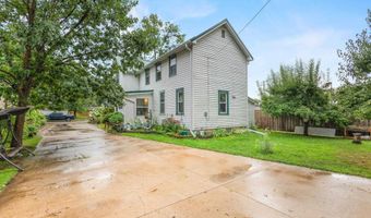 114 E HARRISON St, Appleton, WI 54915
