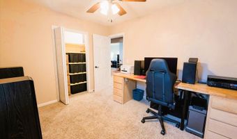 39450 N Circle Ave, Antioch, IL 60002