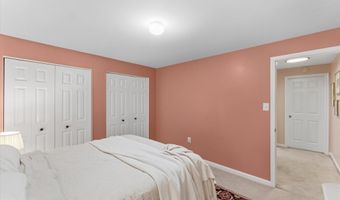 42869 NASHUA St, Ashburn, VA 20147