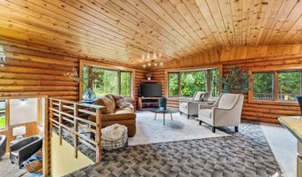 21624 Sean St, Chugiak, AK 99567