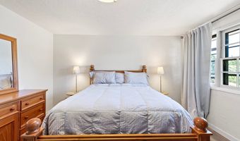 1114 LAKEWOOD Dr, Albany, OR 97321