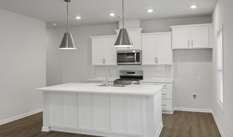 17425 Brooklawn St, Athens, AL 35611