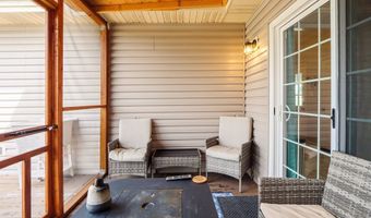 605 Plantation Dr, Adel, GA 31620
