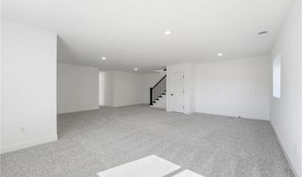 1599 Grayhawk Dr, Basehor, KS 66007