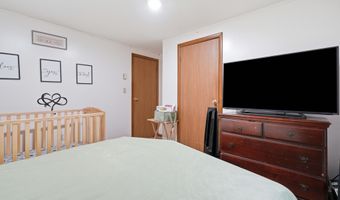 12 Highpoint Dr, Albrightsville, PA 18210