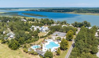 4 Addison St, Beaufort, SC 29907