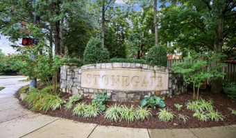 2408 GARNETT Dr, Alexandria, VA 22311