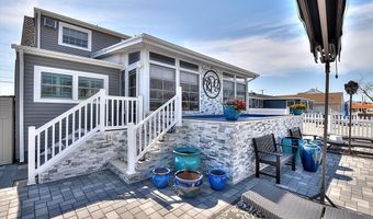 21 Drake Dr, Bayville, NJ 08721