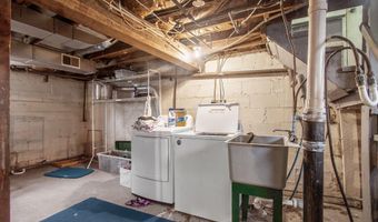 225 Ida St, Allegan, MI 49010