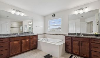 41741 STONECUTTER St, Aldie, VA 20105