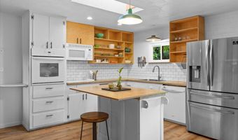 701 Normal Ave, Ashland, OR 97520