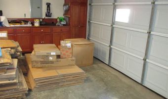 107 FARMER Trl, Atoka, TN 38004