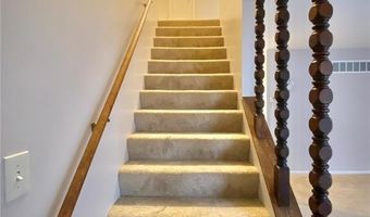 3865 Crest Cir, Arnold, MO 63010