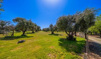 16770 Scout Ave, Anderson, CA 96007