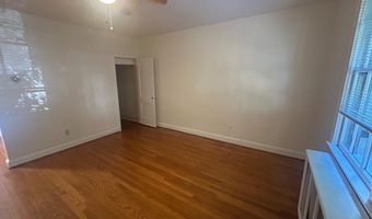 4474 MACARTHUR Blvd NW 2, Washington, DC 20007