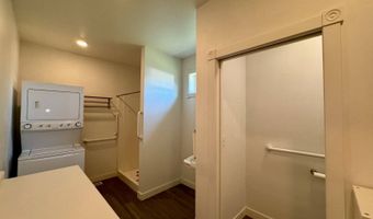 1007 5th St, Britton, SD 57430