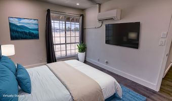 140 UWAPO Rd 2-202, Kihei, HI 96753
