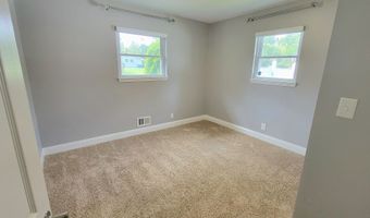 8201 Windcombe Blvd, Indianapolis, IN 46240