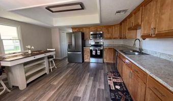 208 CENTER ST St, Auburndale, FL 33823