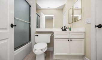987 S Sedona Ln, Anaheim, CA 92808