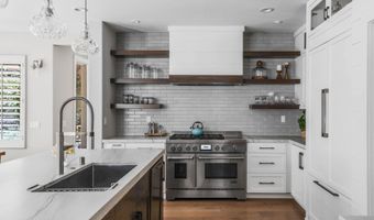 923 Merlo Ct, Carlsbad, CA 92011