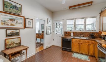 670 Red Fox Rd, Camden, SC 29020