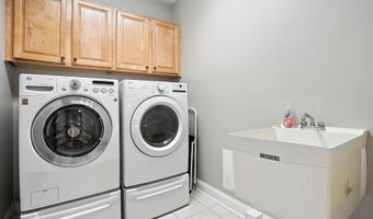 104 Vatersay Dr, Apex, NC 27502