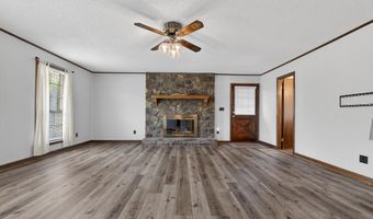 925 Valley Dr, Attalla, AL 35954