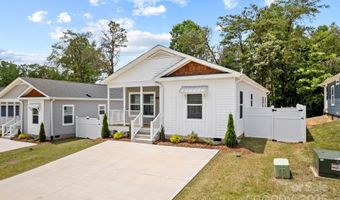 121 Bellamy Rd 26, Asheville, NC 28806