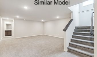 724 NE Meadow Landing Dr, Ankeny, IA 50021